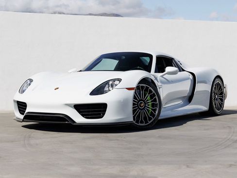 Used 2015 Porsche 918 Spyder AWD/4WD image 1