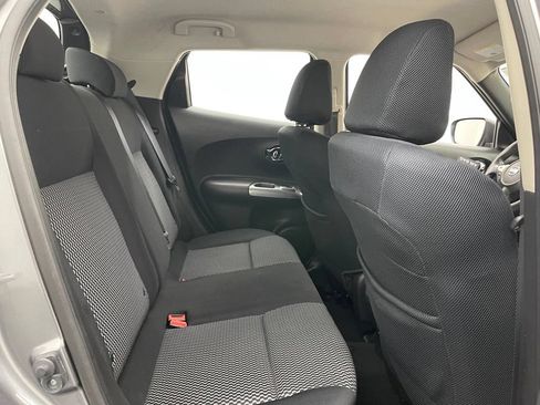 Used 2015 Nissan Juke S FWD image 30