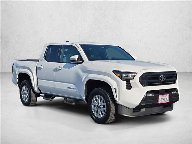 Used 2026 Toyota Tacoma SR5 RWD image 3