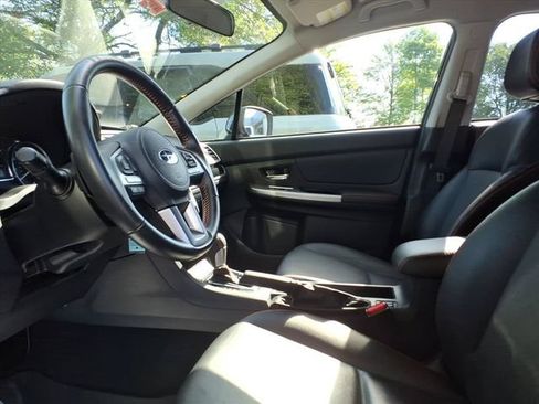 Used 2017 Subaru Crosstrek 2.0i Limited AWD/4WD image 7