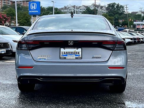 Used 2024 Honda Accord Sport-L image 4