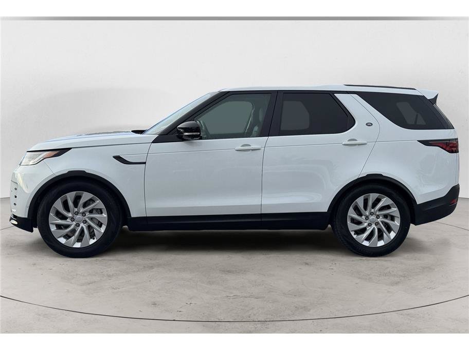 Used 2024 Land Rover Discovery S AWD/4WD image 2
