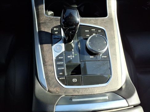 Used 2023 BMW X5 xDrive40i w/ Premium Package AWD/4WD image 14