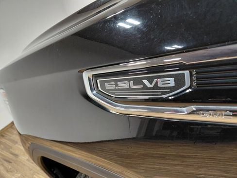 Used 2019 GMC Sierra 1500 SLE w/ SLE Value Package image 17