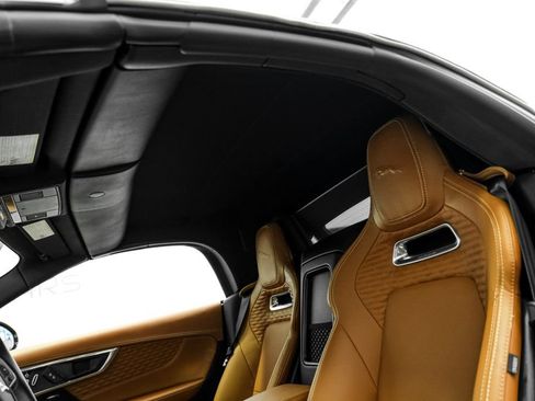 Used 2024 Jaguar F-TYPE R-Dynamic RWD image 31