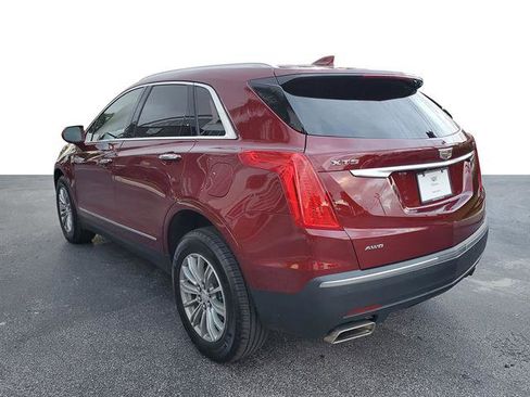 Used 2018 Cadillac XT5 Luxury w/ Driver Awareness Package image 3
