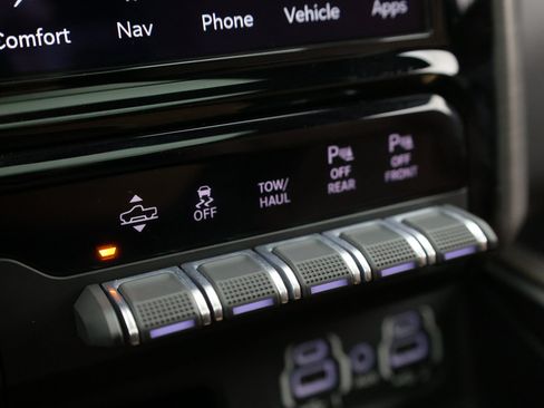 Used 2022 RAM 1500 Limited RWD image 31