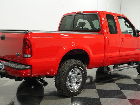 Used 2006 Ford F250 Super Duty Powerstroke 6.0L 4x image 10