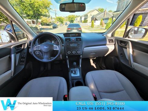 Used 2015 Subaru Forester 2.5i Premium w/ All-Weather Package image 10