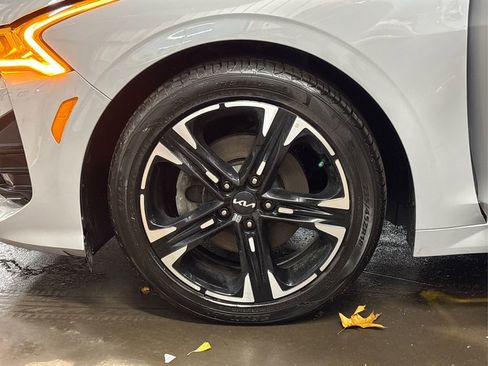 Used 2024 Kia K5 GT-Line w/ GT-Line Premium Package image 15