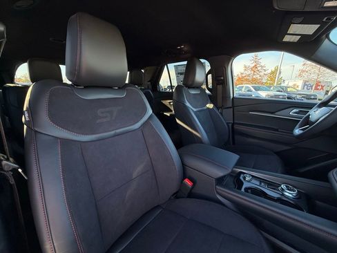 New 2026 Ford Explorer ST image 31