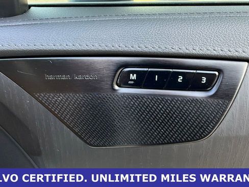 Certified 2024 Volvo XC90 T8 Ultimate w/ Lounge Package AWD/4WD image 13