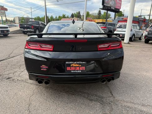 Used 2016 Chevrolet Camaro SS RWD image 7