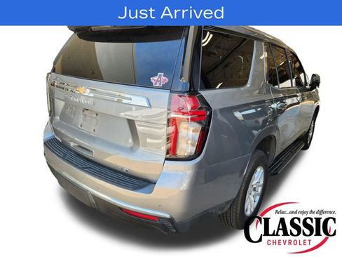 Used 2023 Chevrolet Tahoe LT w/ Luxury Package AWD/4WD image 9