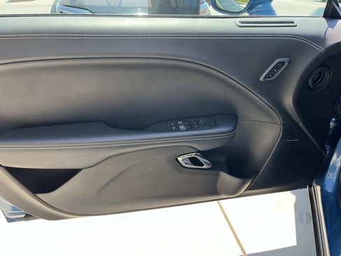 Used 2023 Dodge Challenger SRT Hellcat w/ Harmon/Kardon Sound Group RWD image 16