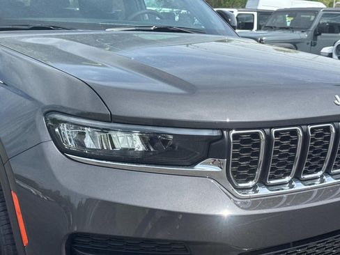 New 2026 Jeep Grand Cherokee Laredo X AWD/4WD image 10