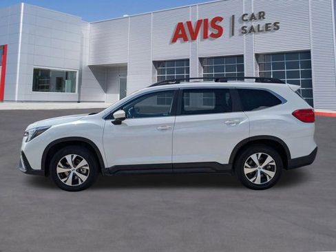 Used 2025 Subaru Ascent Premium AWD/4WD image 10