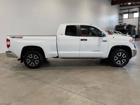 Used 2014 Toyota Tundra SR5 w/ TRD Off Road Package AWD/4WD image 7