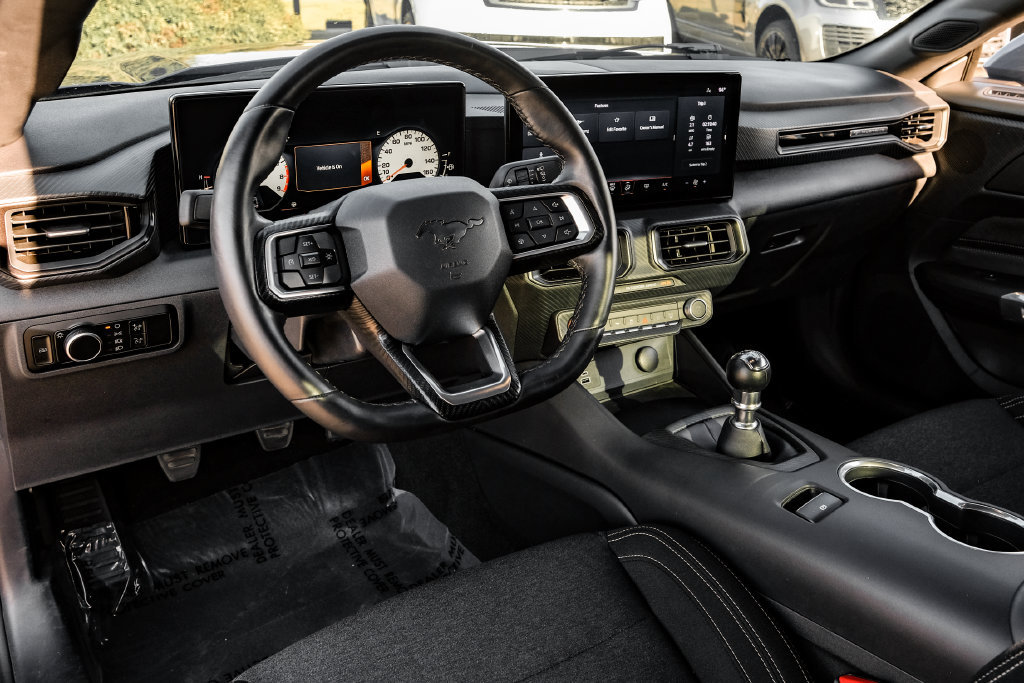 Used 2024 Ford Mustang GT RWD image 10
