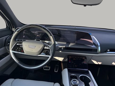 New 2026 Cadillac Vistiq Luxury image 41