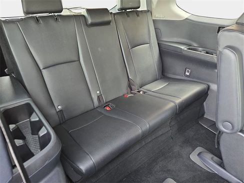 Used 2024 Toyota Grand Highlander XLE image 16
