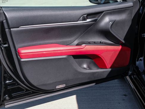 Certified 2021 Toyota Camry XSE FWD image 23