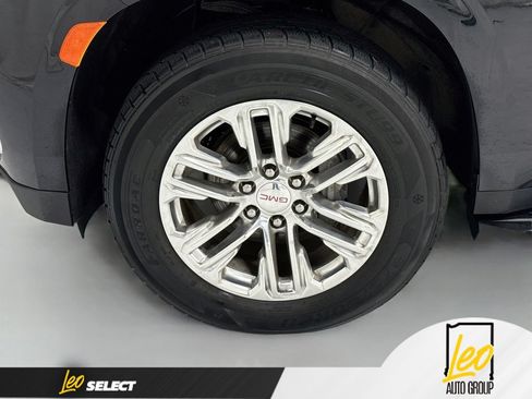 Used 2024 GMC Yukon XL SLE AWD/4WD image 31