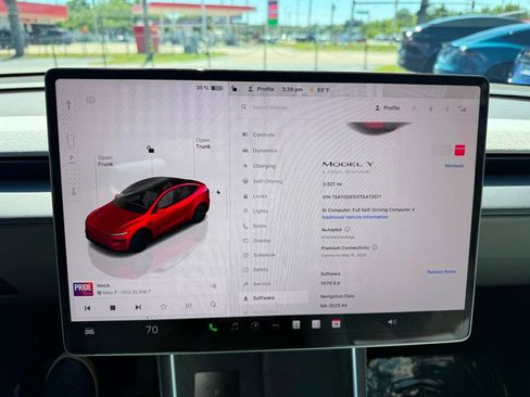 Used 2026 Tesla Model Y Long Range image 14