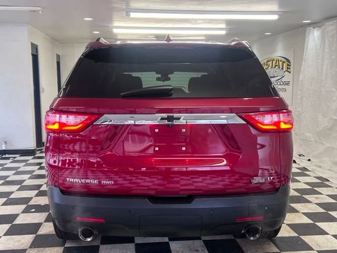 Used 2020 Chevrolet Traverse LT w/ Driver Confidence II Package image 53