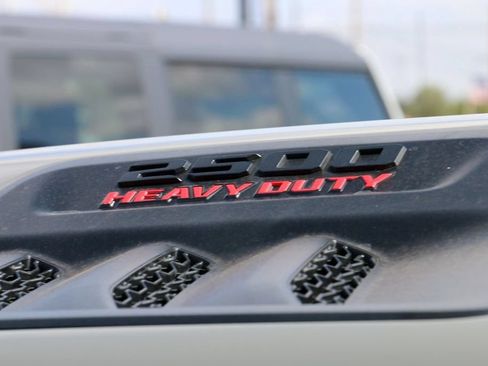 Used 2026 RAM 2500 Laramie w/ Night Edition AWD/4WD image 14
