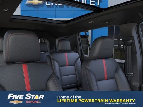 New 2026 Chevrolet Traverse RS FWD image 25