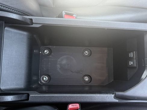 Used 2022 Toyota Camry XSE w/ Navigation Upgrade Package FWD image 29