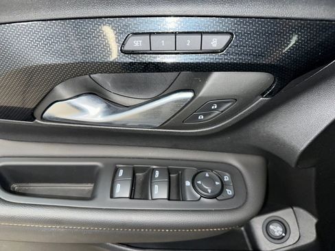 Certified 2022 GMC Terrain AT4 w/ Infotainment Package II image 9