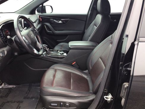 Used 2022 Chevrolet Blazer RS w/ Enhanced Convenience Package image 9