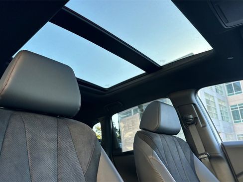 Certified 2025 Acura ADX A-Spec image 18