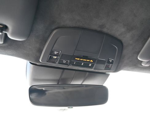 Used 2018 Porsche 911 Carrera S image 30