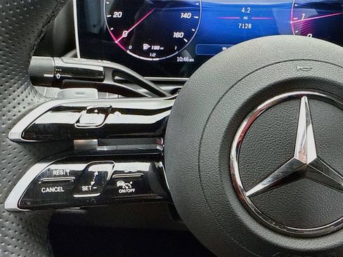 Certified 2026 Mercedes-Benz CLE 300 4MATIC Coupe image 11