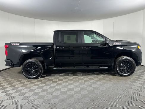 Used 2025 Chevrolet Silverado 1500 LT Trail Boss w/ Convenience Package II AWD/4WD image 6