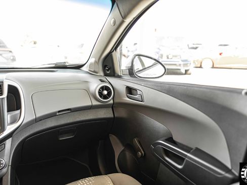 Used 2017 Chevrolet Sonic LS image 33