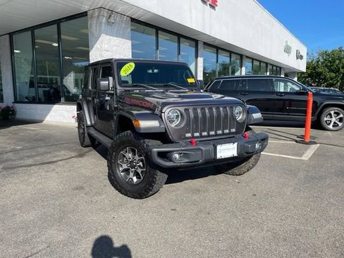 Used 2018 Jeep Wrangler Unlimited Rubicon w/ Dual Top Group AWD/4WD image 3