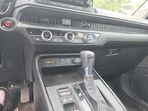 Certified 2024 Honda CR-V EX image 20