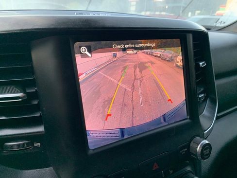 Used 2019 RAM 1500 Big Horn AWD/4WD image 30