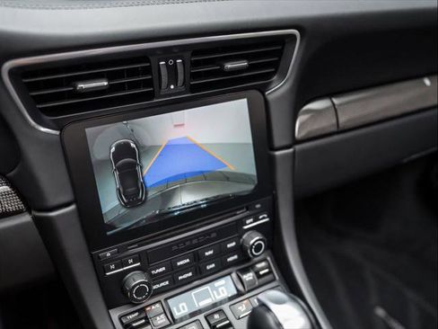 Used 2019 Porsche 911 Turbo S image 21