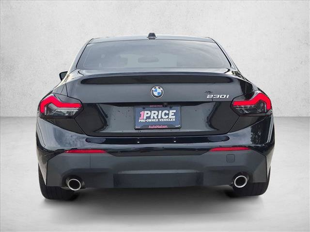 Used 2024 BMW 230i Coupe w/ Convenience Package RWD image 7