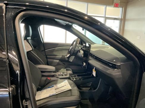 New 2025 Ford Mustang Mach-E GT w/ Interior Protection Package AWD/4WD image 20
