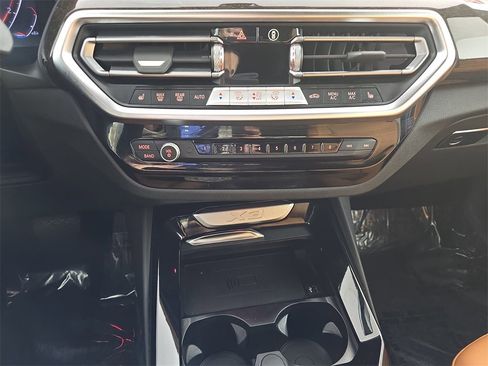 Certified 2023 BMW X3 xDrive30i w/ Convenience Package image 24