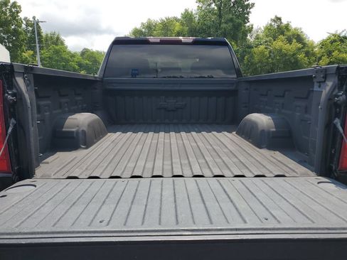 Used 2021 Chevrolet Silverado 1500 LT w/ Bed Protection Package AWD/4WD image 7