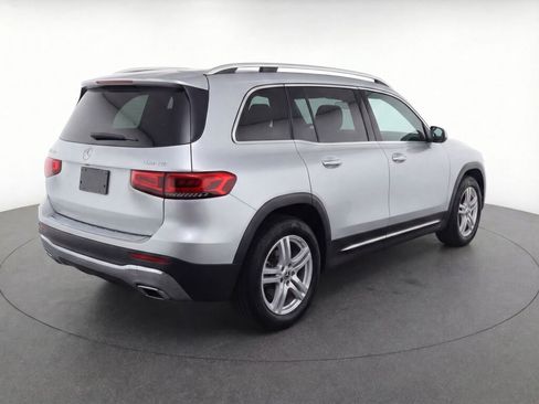 Used 2020 Mercedes-Benz GLB 250 4MATIC image 5