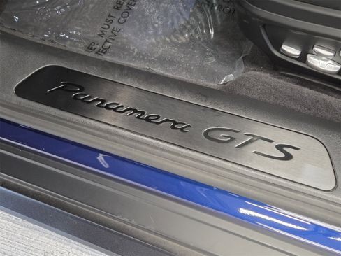 Certified 2020 Porsche Panamera GTS image 16