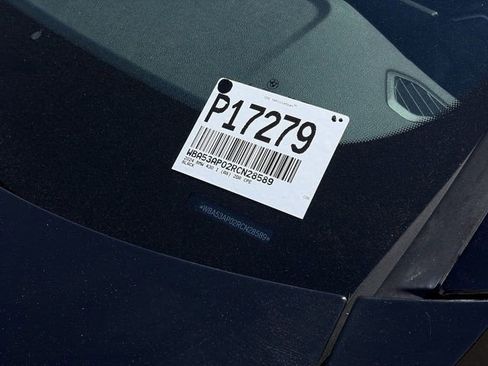 Used 2024 BMW 430i Coupe w/ Convenience Package image 33